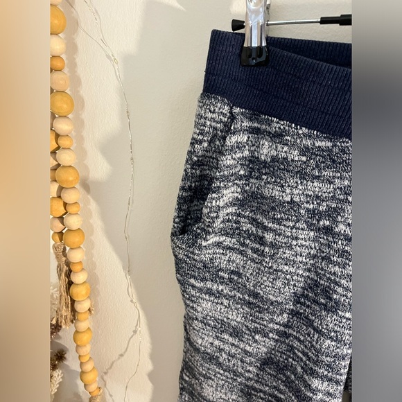 Aerie XS blue white High Waist Jogger Pants with pockets - Picture 3 of 3